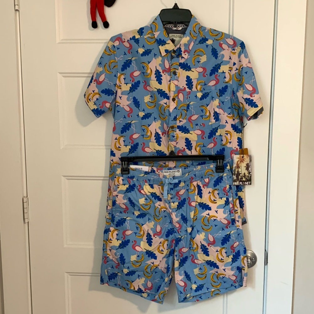 NWT Free Planet Bananas & Flamingos Shirt & Shorts Set